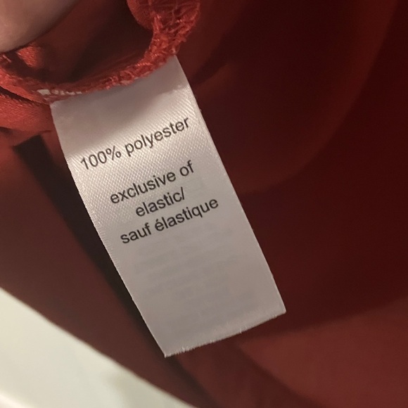 Women's Rust Button-Down Top - Picture 4 of 6